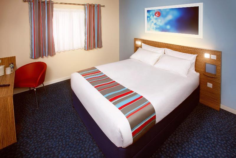 Travelodge Aberdeen Airport Kültér fotó